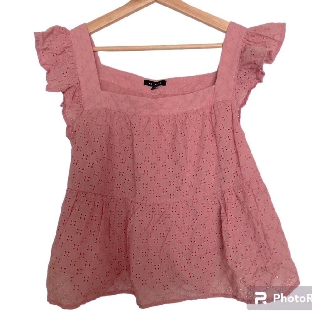 🌸‎ EN SAISON PINK EYELET RUFFLE SHOULDER SQUARE NECK TOP SIZE MEDIUM